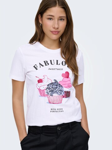 ONLY - Camiseta 'ONLKITA' en blanco