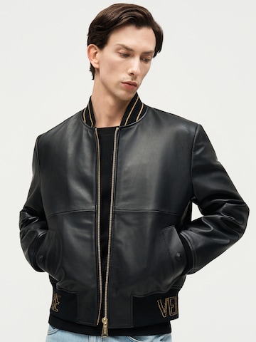 Versace Jeans Couture Prehodna jakna | črna barva