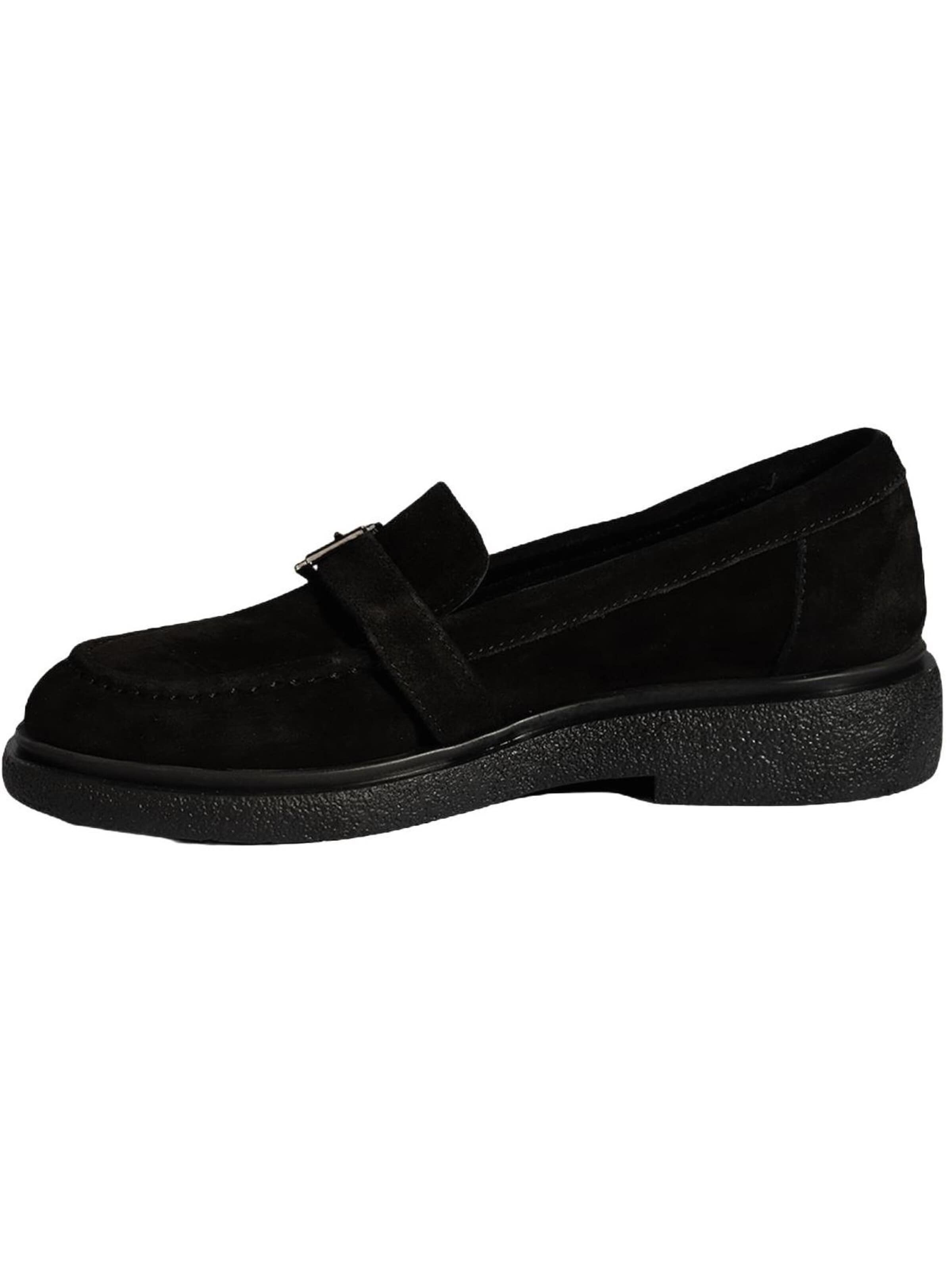 Desa Classic Flats in Black