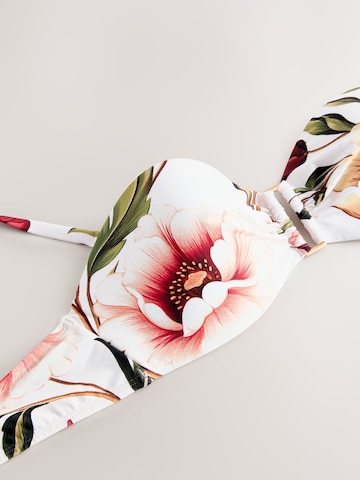 Next Bandeau Bikinitop in Wit