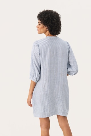 Robe Part Two en bleu