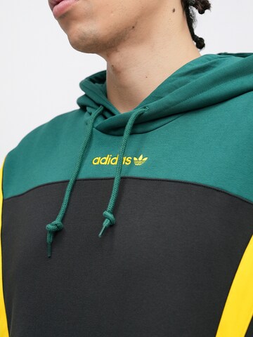 ADIDAS ORIGINALS Tréning póló 'SANTIAGO' - zöld