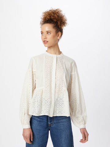 Y.A.S Blouse in Beige: voorkant