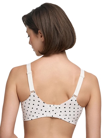 cfab (formerly creamy fabrics) - Push-up Sujetador 'Seamless Compact Push-Up BH' en blanco