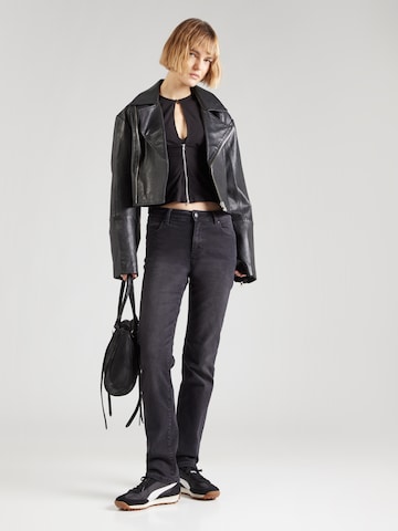 MUSTANG Regular Jeans 'CROSBY' in Schwarz