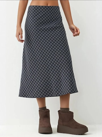 Hiccup Skirt in Blue