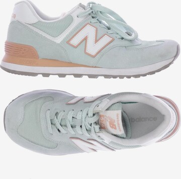 new balance Sneakers & Trainers in 40 in Green: front