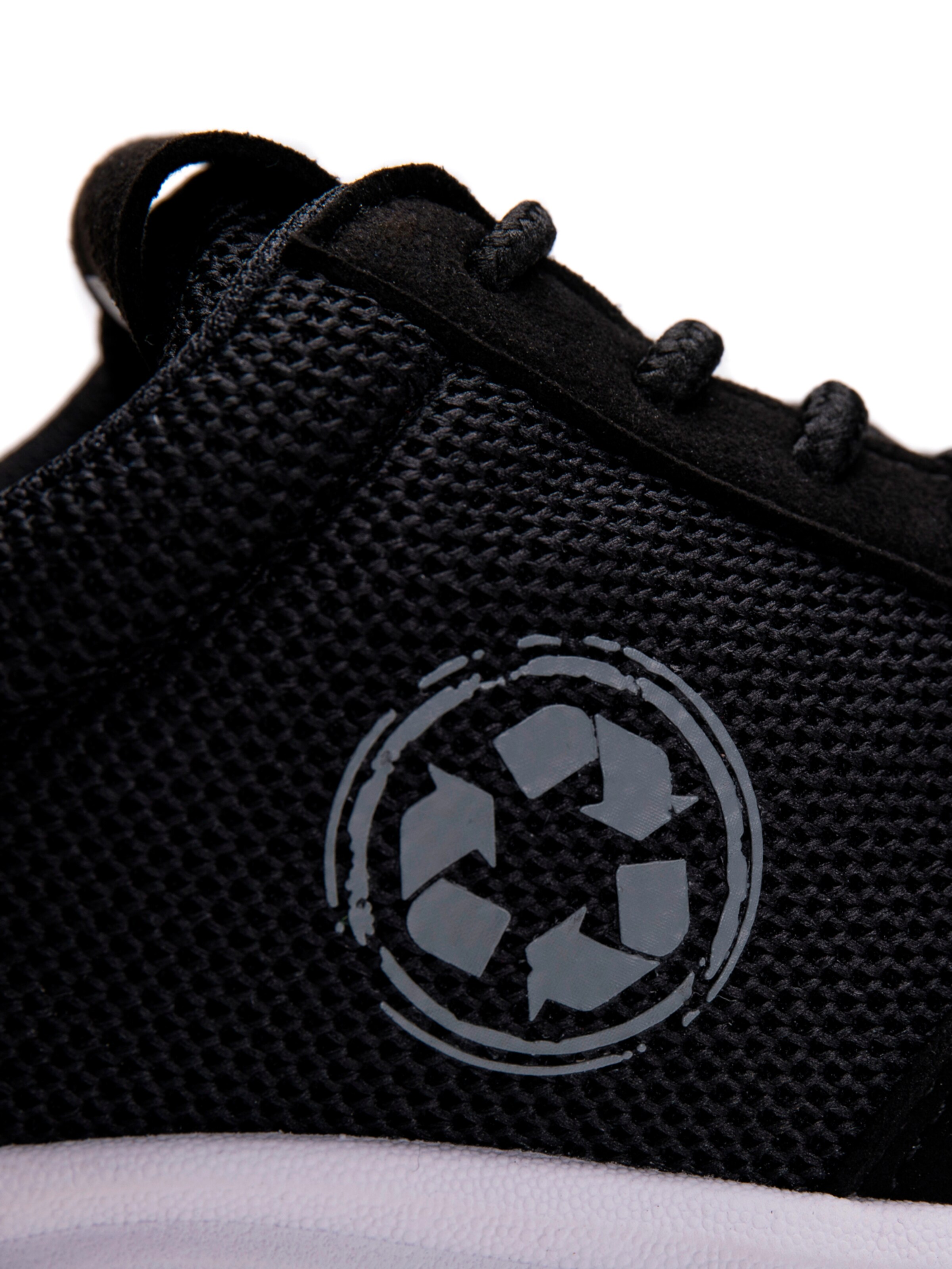 Sneaker bassa 'Jor' di nae Vegan Shoes in nero