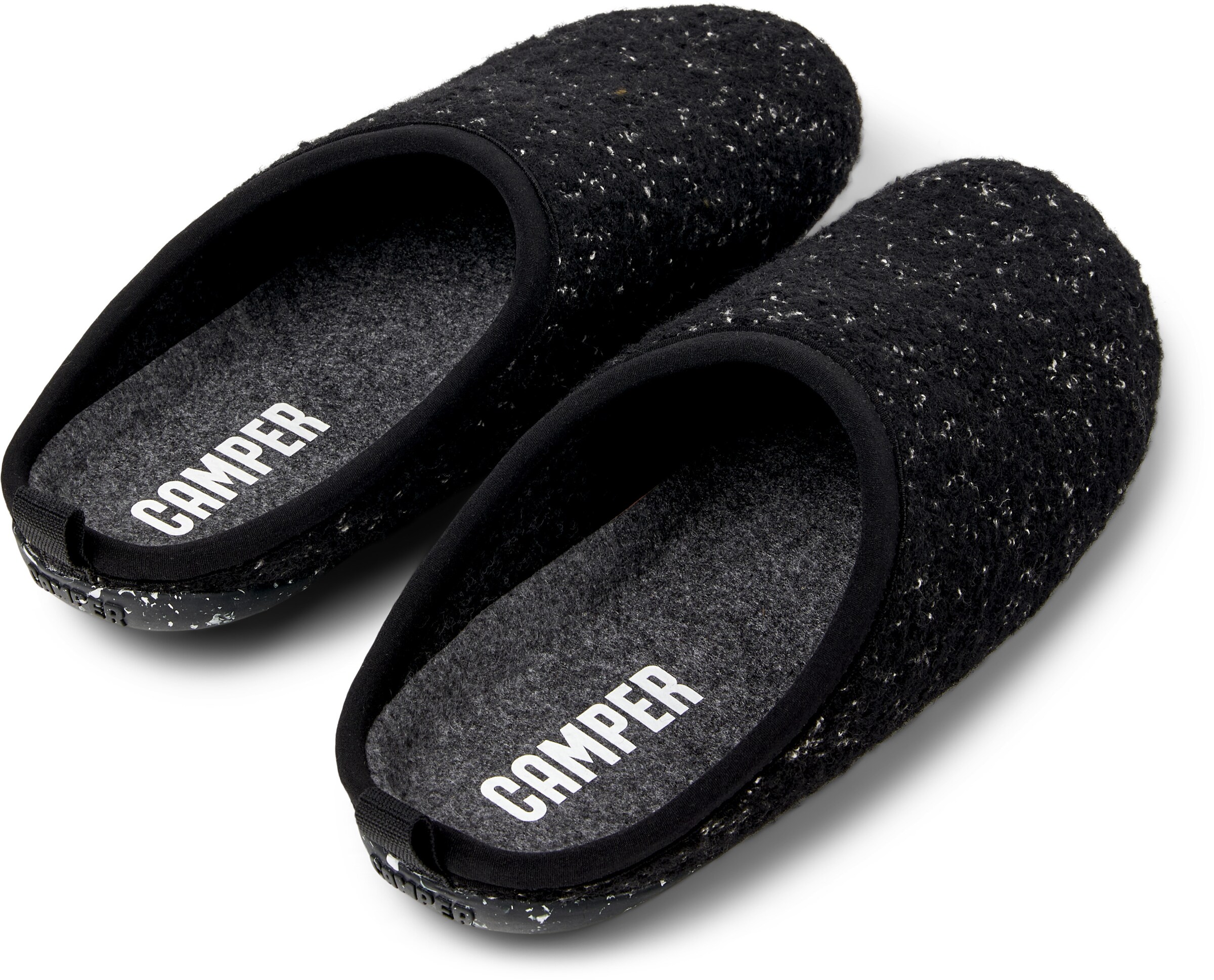 Pantoufle 'Wabi' CAMPER en noir