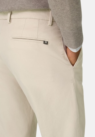 Boggi Milano Slim fit Chino trousers in Brown
