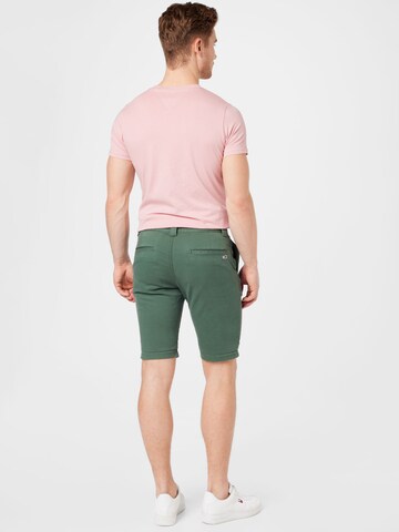 Tommy Jeans Regular Chino 'Scanton' in Groen