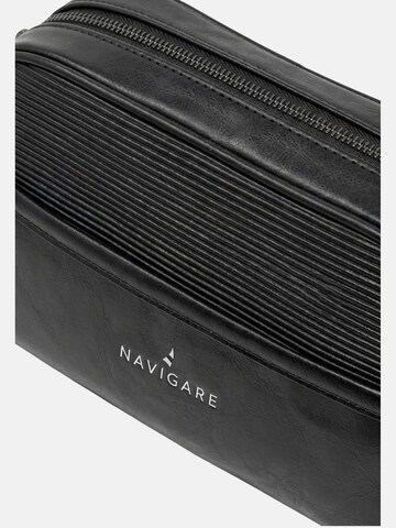 Pochette 'Pochette uomo Navigare con zip - Poliestere resistente' di Navigare in nero