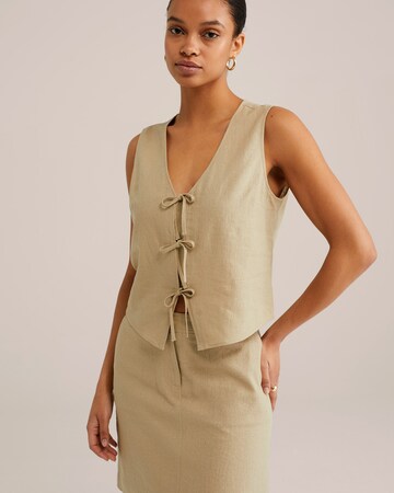 Gilet di WE Fashion in beige: frontale