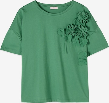 Top di oltre in verde: frontale