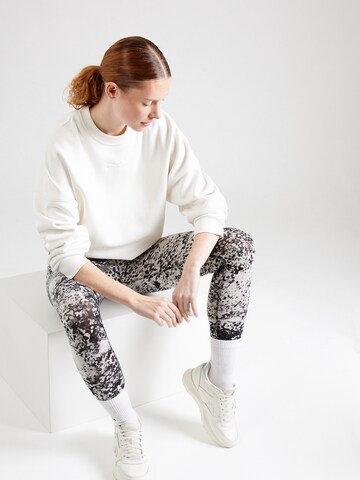 Reebok Sportief sweatshirt 'LUX' in Wit