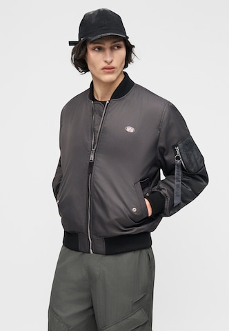 ALPHA INDUSTRIES Демисезонная куртка 'MA-1' в Серый