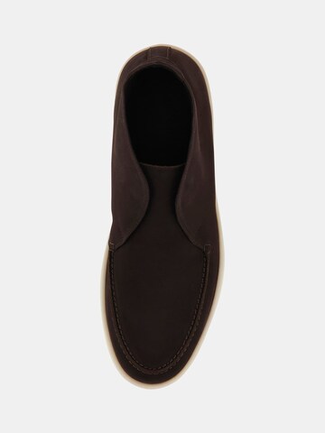 GUESS Boots 'Richard' in Brown