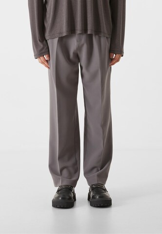 Loosefit Pantaloni con pieghe di Lost Youth in grigio