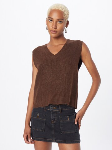 PIECES Sweater 'JENNIFER' in Brown: front