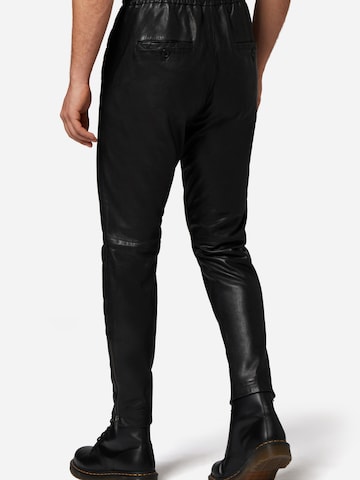 RICANO Tapered Broek 'Mike' in Zwart