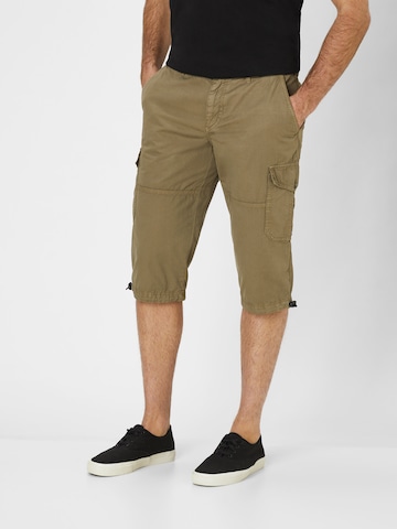 REDPOINT Regular Cargo Pants in Green: front