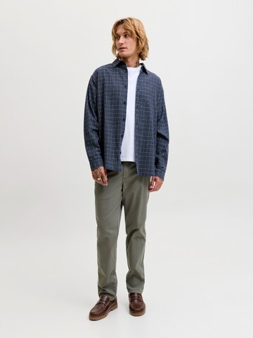 JACK & JONES Comfort Fit Skjorta 'JJCARTER' i blå