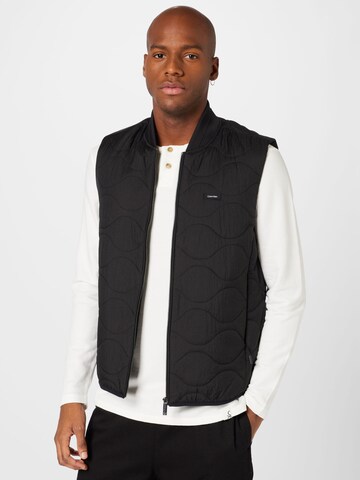 Calvin Klein Vest in Black: front