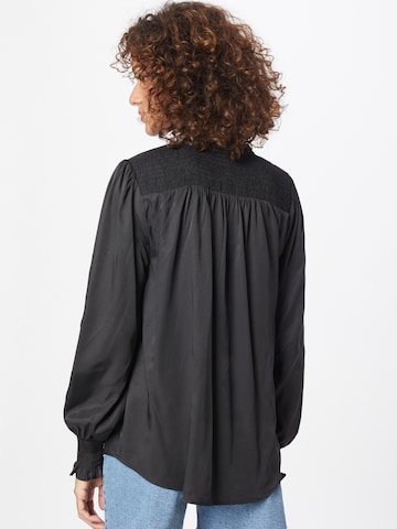 Freequent Blouse in Zwart