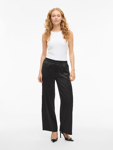 VILA Flared Hose in Schwarz