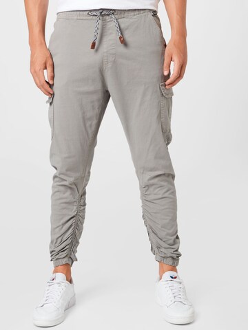 INDICODE JEANS Tapered Cargo Pants 'Lakeland' in Grey: front