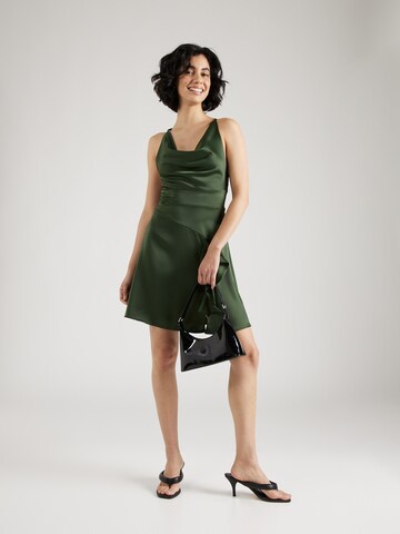 WAL G. - Vestido de cocktail 'AJA' em verde