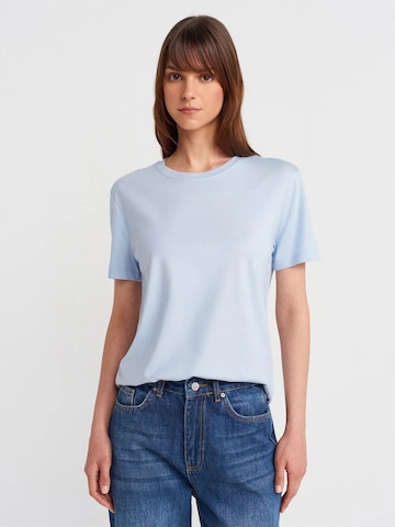 Dilvin T-Shirts in Blau: Vorderseite