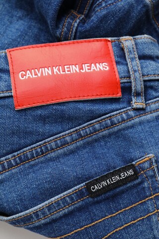 Calvin Klein Jeans Shorts in XS in Blue