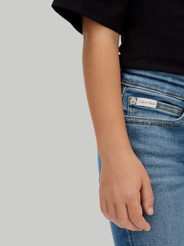 Calvin Klein Jeans Bő szár Farmer - kék