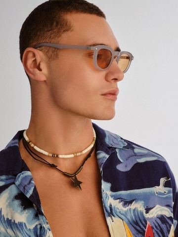 LE SPECS Zonnebril 'HEART THROB' in Grijs