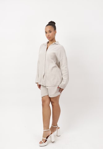 Completo pantalone di Elara in beige