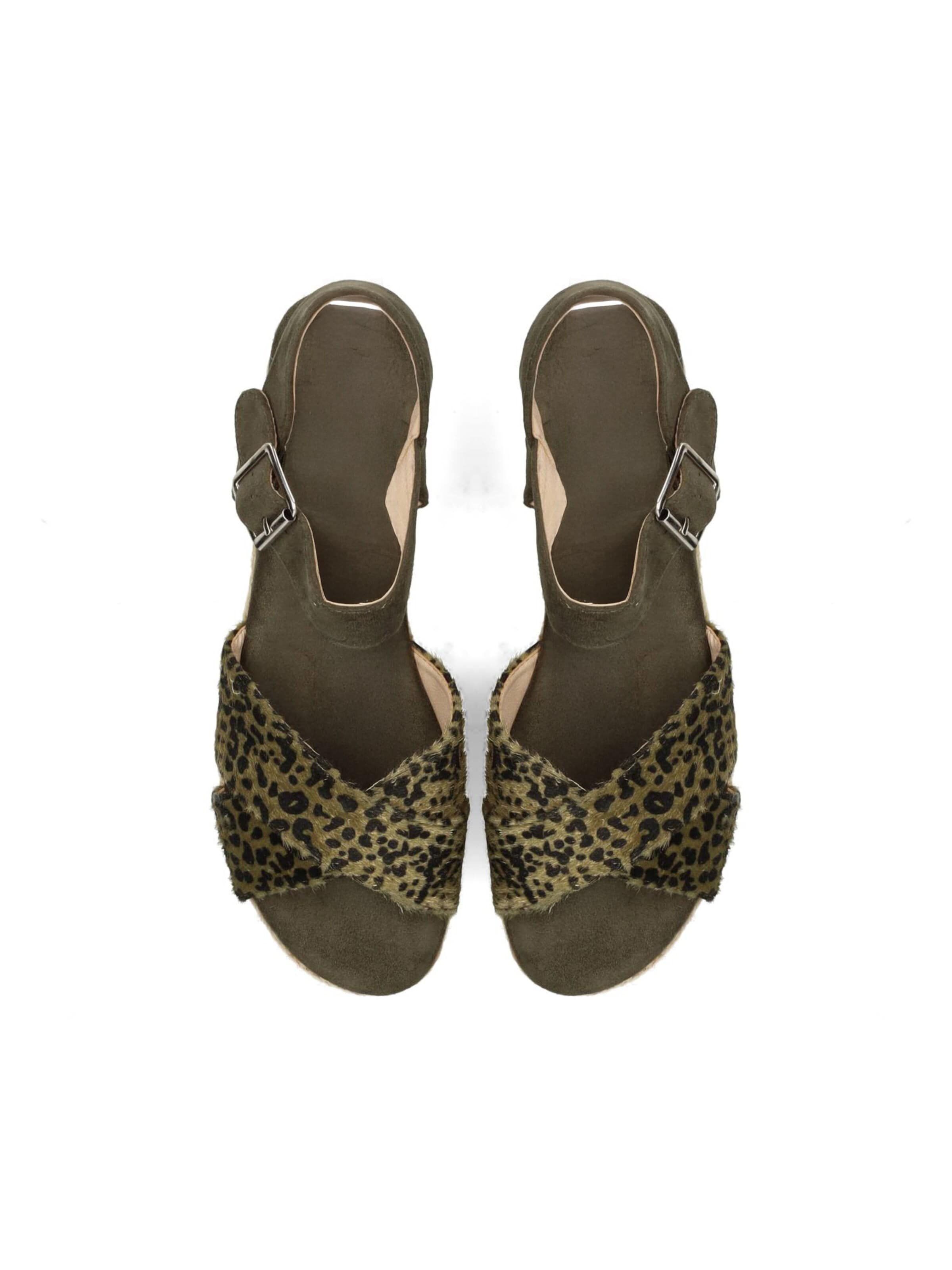 Poelman Sandalen met riem in Beige