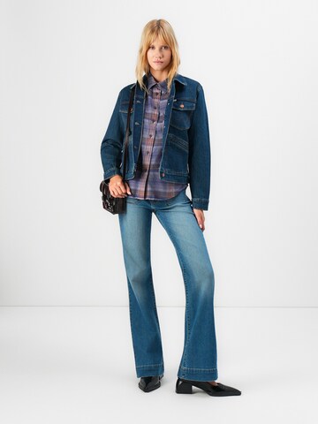 WRANGLER Flared Jeans 'MELODY' in Blau