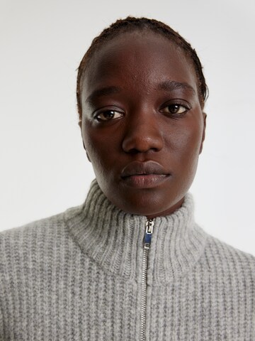 EDITED Knit cardigan 'Katharina' in Grey