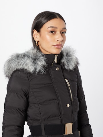 Oasis Jacke in Schwarz