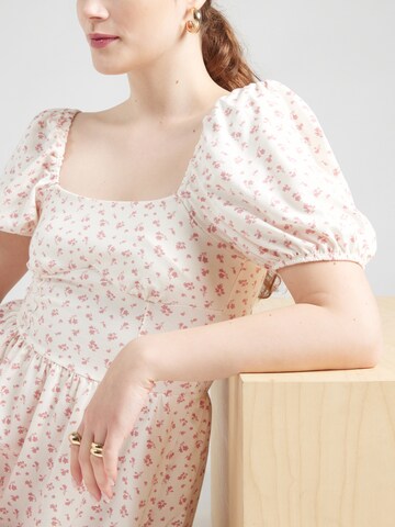 Robe d’été Miss Selfridge en blanc