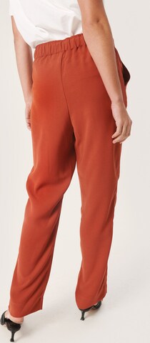 SOAKED IN LUXURY Tapered Pants 'Suiting' in Red
