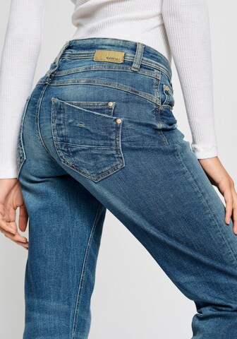 Regular Jean '94Amelie' Gang en bleu