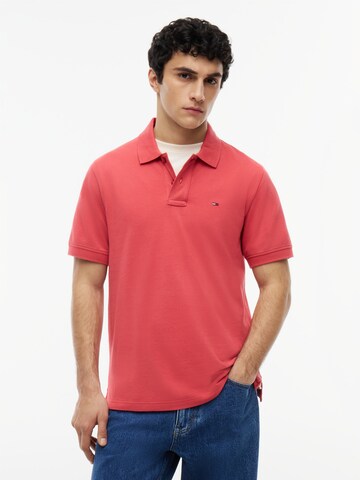 Tommy Jeans Μπλουζάκι 'Essential' σε κόκκινο: μπροστά