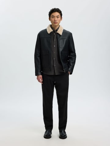SELECTED - Ajuste regular Camisa 'SLHDanni' en gris