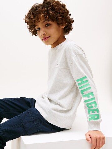 TOMMY HILFIGER Shirts i grå