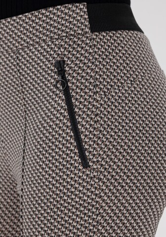 STEHMANN Slim fit Trousers in Beige