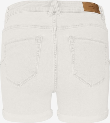 Slimfit Jeans 'LUNA' di VERO MODA in bianco