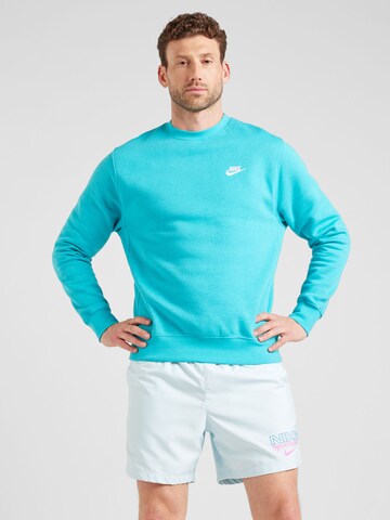 Nike Sportswear - Regular Fit Sweatshirt 'Club Fleece' em verde: frente