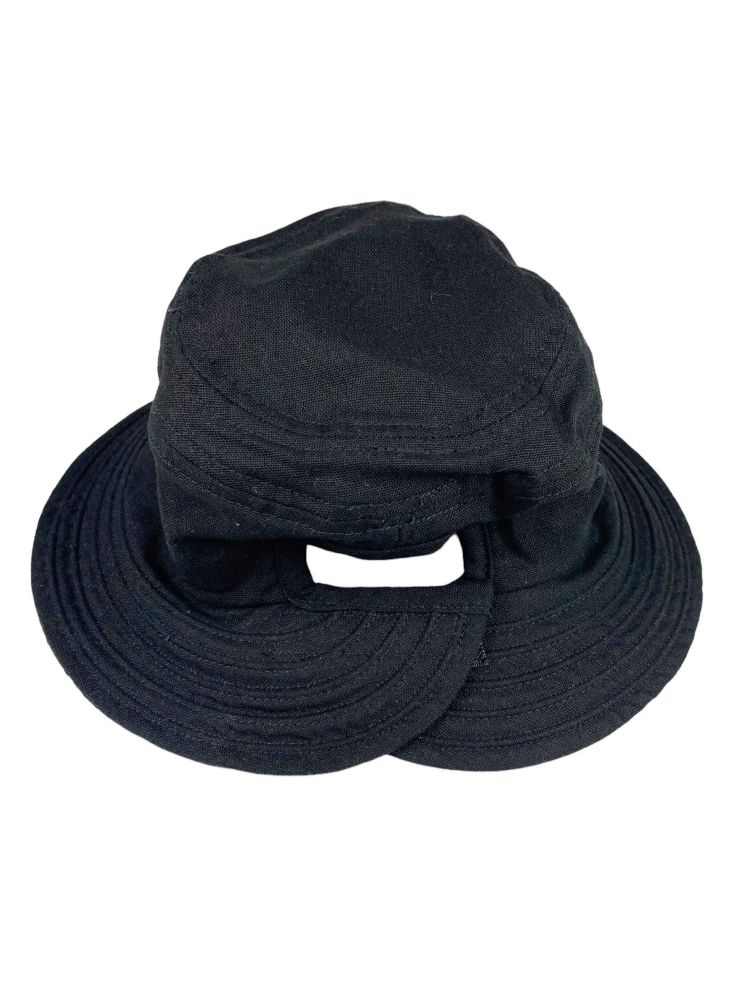 Kumixi Pet 'Sommerhut' in Zwart